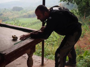 3. nacelnikovi chybi hospodska zabava 